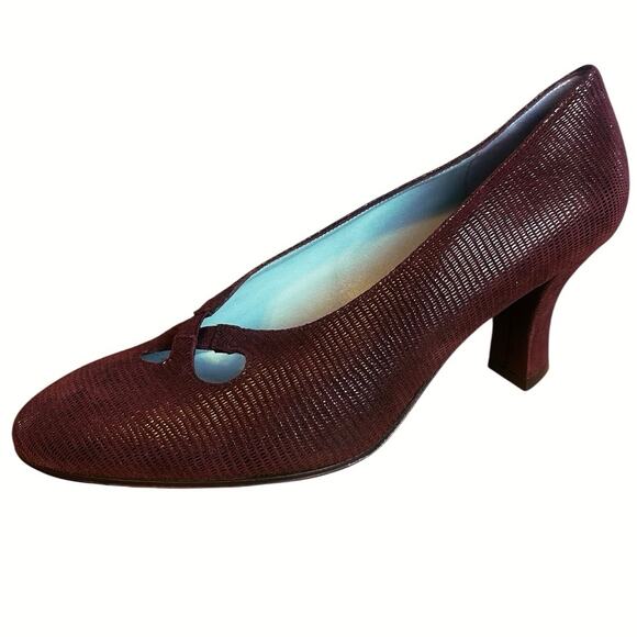 Thierry Rabotin Crisscross Pumps Bordeaux Textured Cone Heel Leather Size 7 - Picture 1 of 11